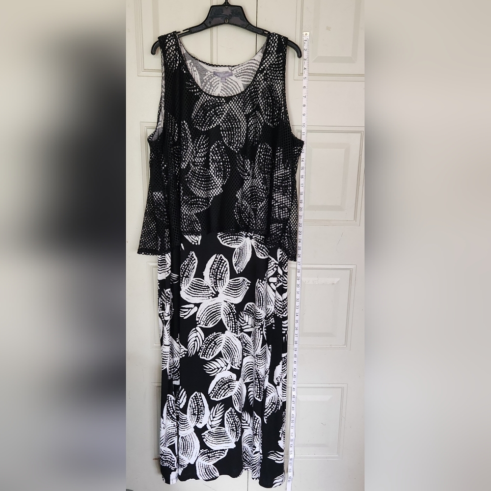 NY Collection Black and White Leaf Print Dress Size 3X